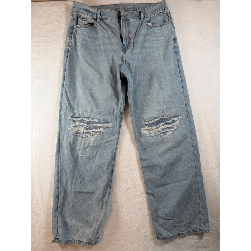 American Eagle Ex-Boyfriend Strigid Distressed Light Wash Jeans Womens 14 Reg